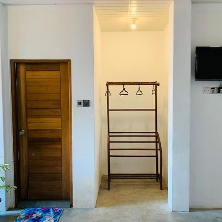 O2 Weligama Hotel & Spa Luaran gambar
