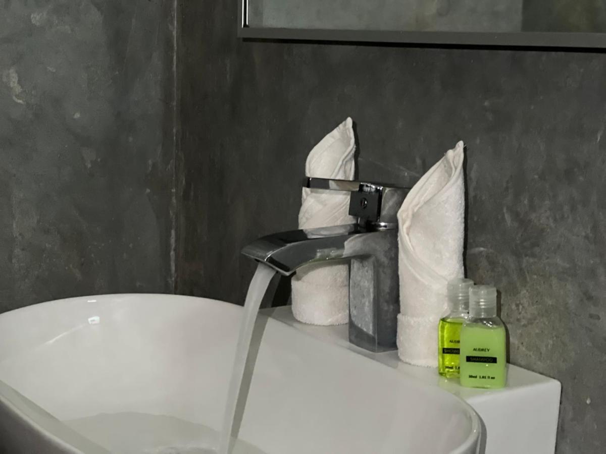 O2 Weligama Hotel & Spa Luaran gambar